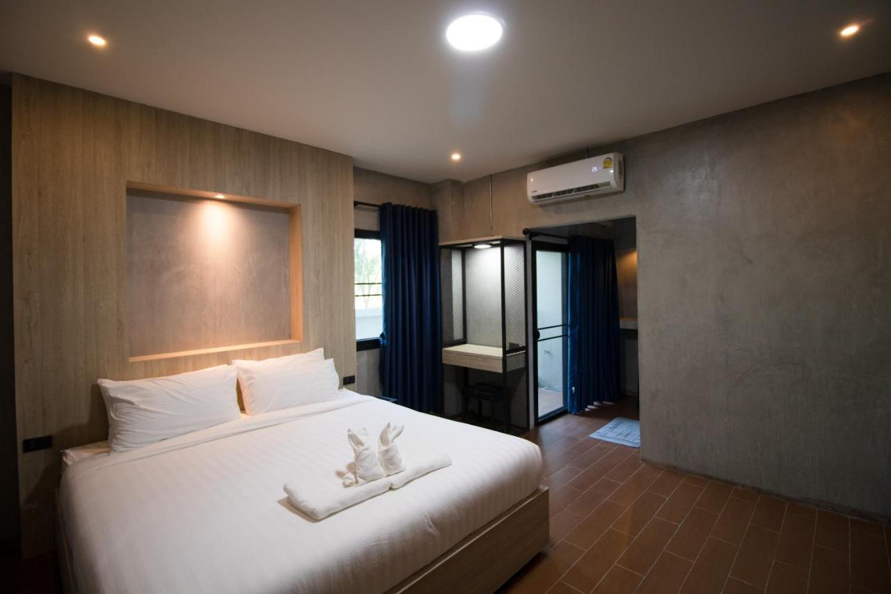 Rabbit Hotel Phimai Esterno foto