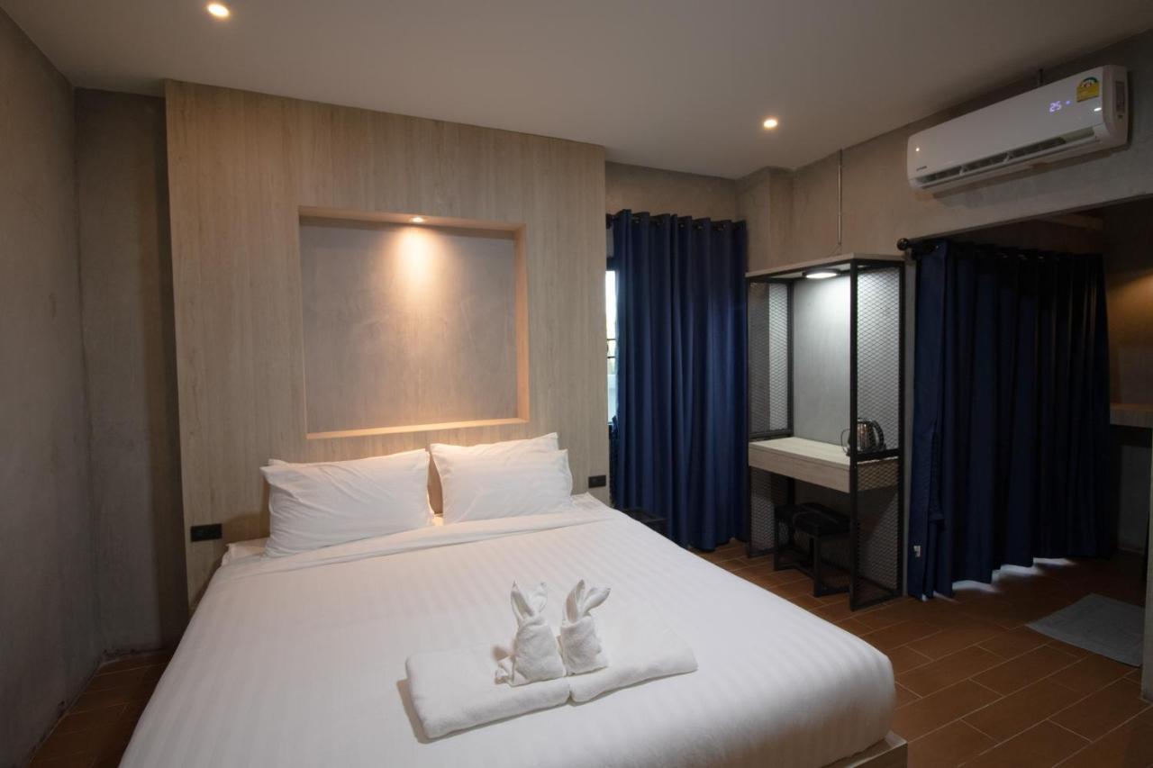 Rabbit Hotel Phimai Esterno foto