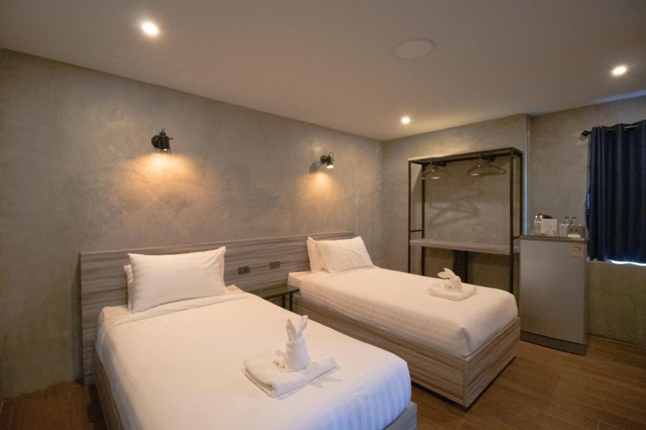 Rabbit Hotel Phimai Esterno foto