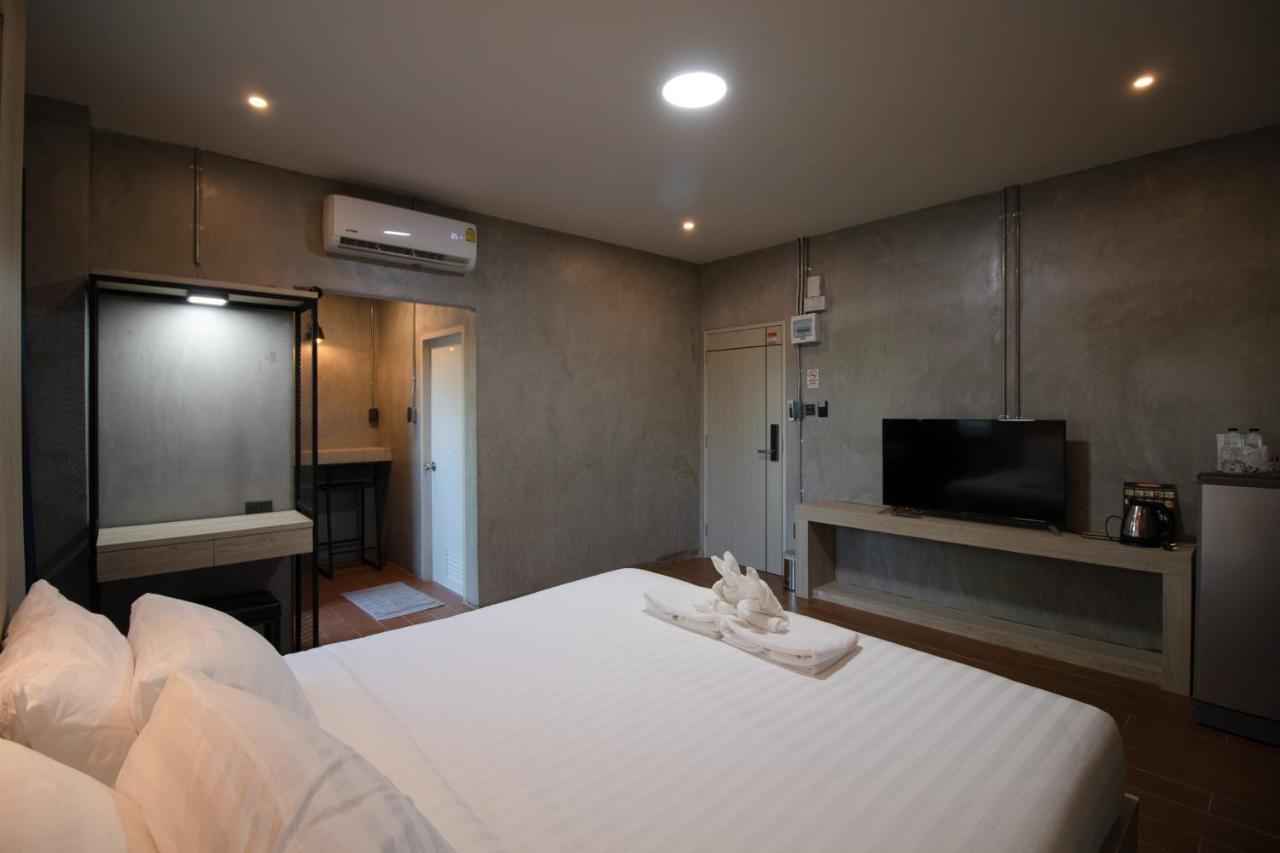 Rabbit Hotel Phimai Esterno foto