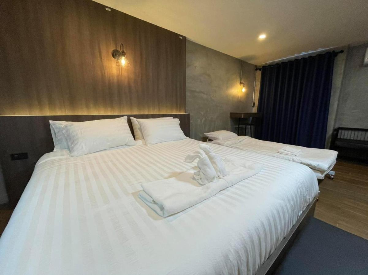 Rabbit Hotel Phimai Esterno foto