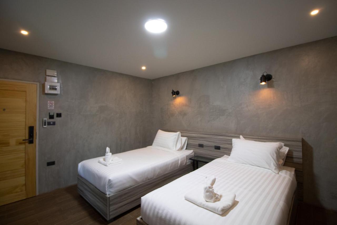 Rabbit Hotel Phimai Esterno foto