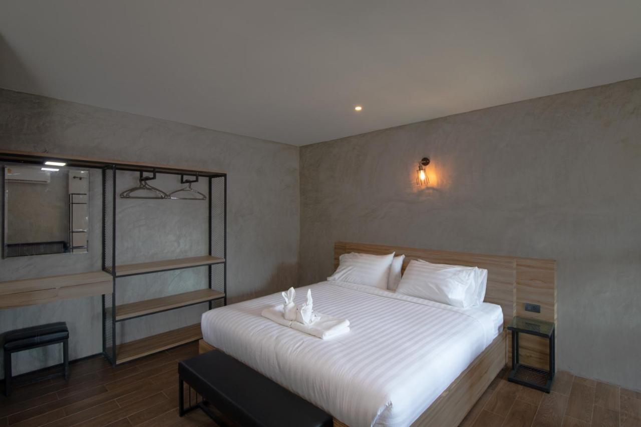 Rabbit Hotel Phimai Esterno foto