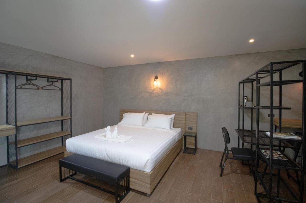 Rabbit Hotel Phimai Esterno foto