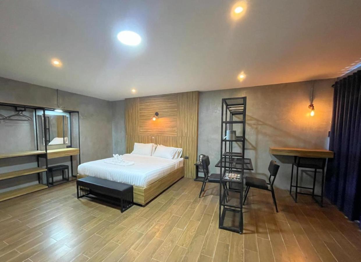 Rabbit Hotel Phimai Esterno foto